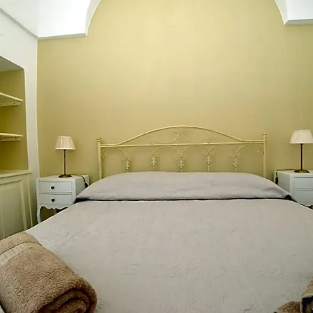 Casa Baldassarre Alojamento de Acomodação e Pequeno-almoço Ostuni