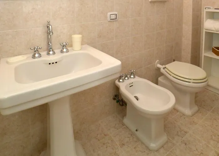 Casa Baldassarre Alojamento de Acomodação e Pequeno-almoço Ostuni